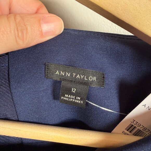 Ann Taylor Jersey Sheath Dress Size 12 Navy Blue Midi Work Career Business - Picture 3 of 8